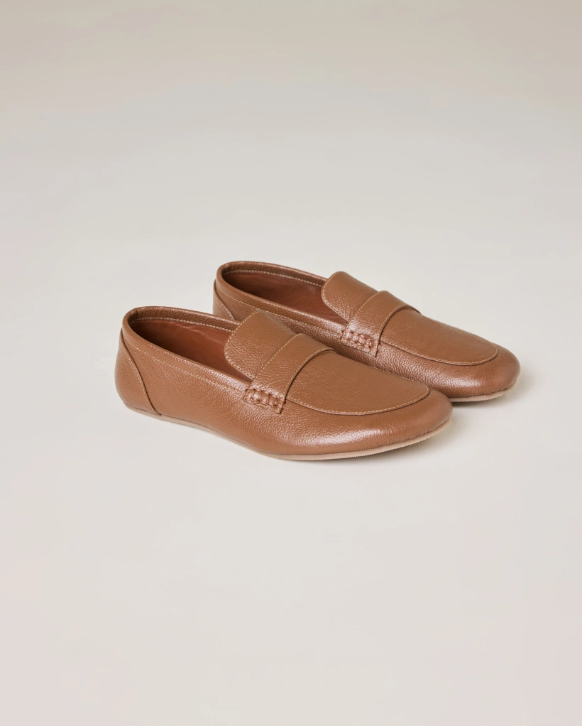 womens-loafer-tan-1.1