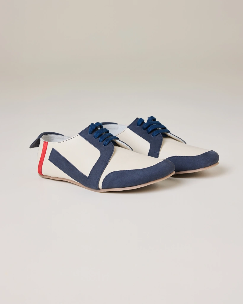 womens-sneaker-moonstone-1.1